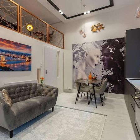 Premium Apartment By Hi5-King Street'S Luxury Suite Будапеща Екстериор снимка