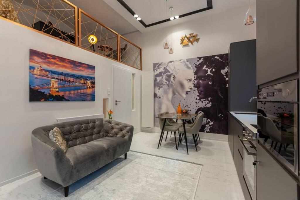 Premium Apartment By Hi5-King Street'S Luxury Suite Будапеща Екстериор снимка